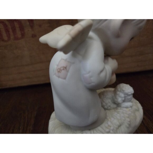 Vtg Precious Moments Figurine: PM841 God's Ray of Mercy NO BOX - Picture 7 of 10